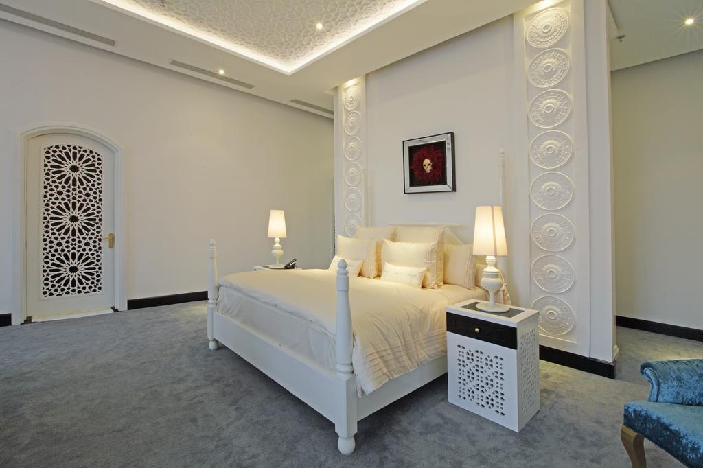 Chloe Gallery Ho Chi Minh City Exterior photo