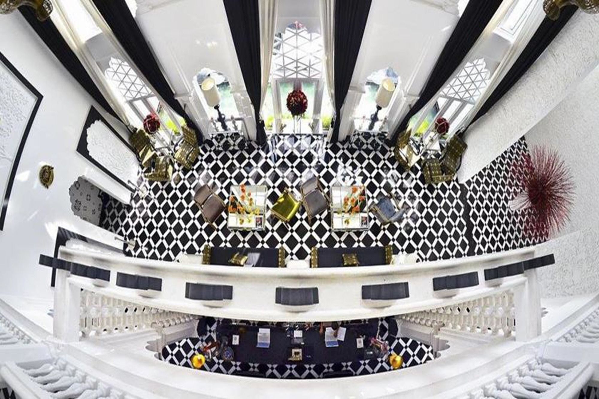 Chloe Gallery Ho Chi Minh City Exterior photo