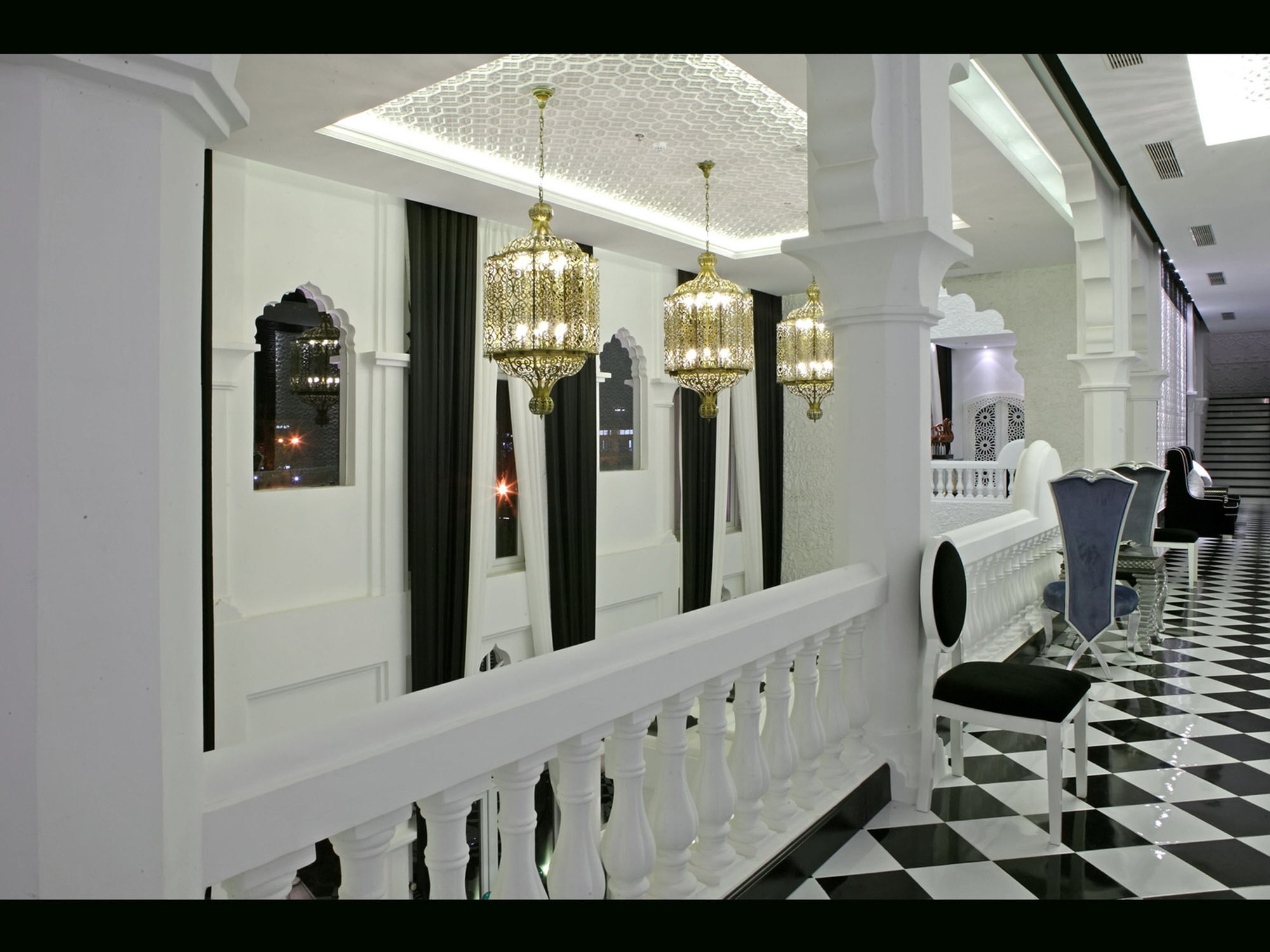 Chloe Gallery Ho Chi Minh City Exterior photo